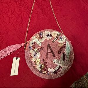 Round beaded purse